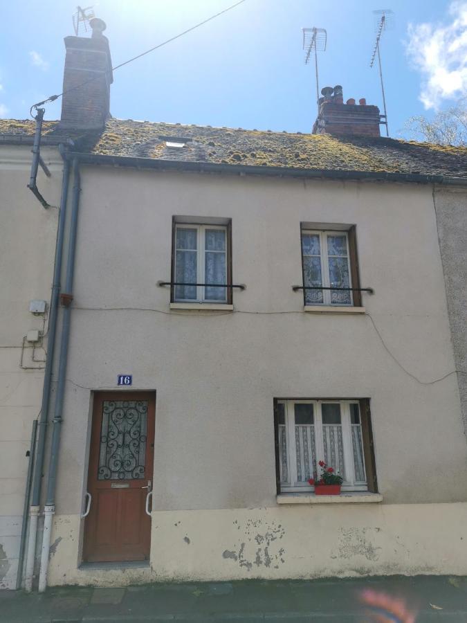 Vila La Gatinaise Châtillon-Coligny Exteriér fotografie